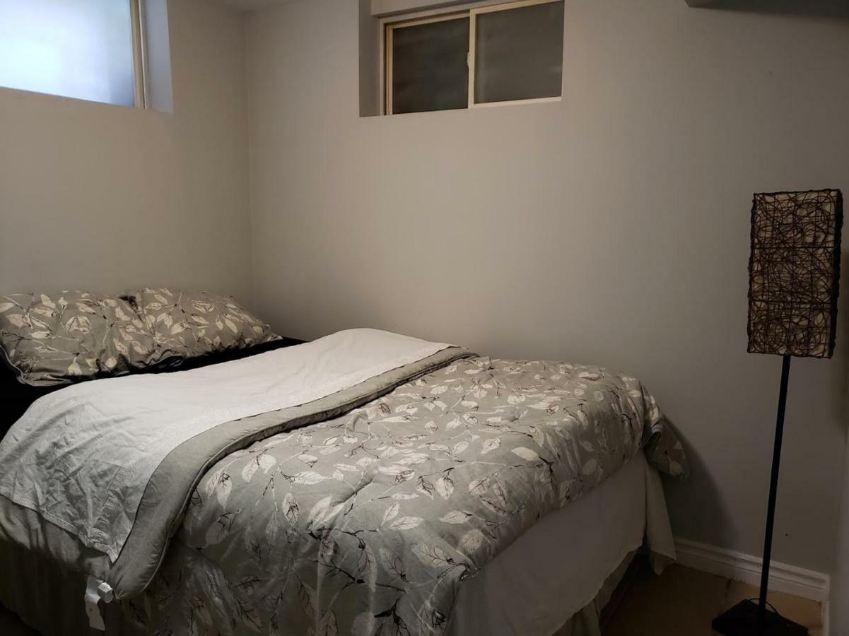 Private Room In Downtown هاليفاكس المظهر الخارجي الصورة